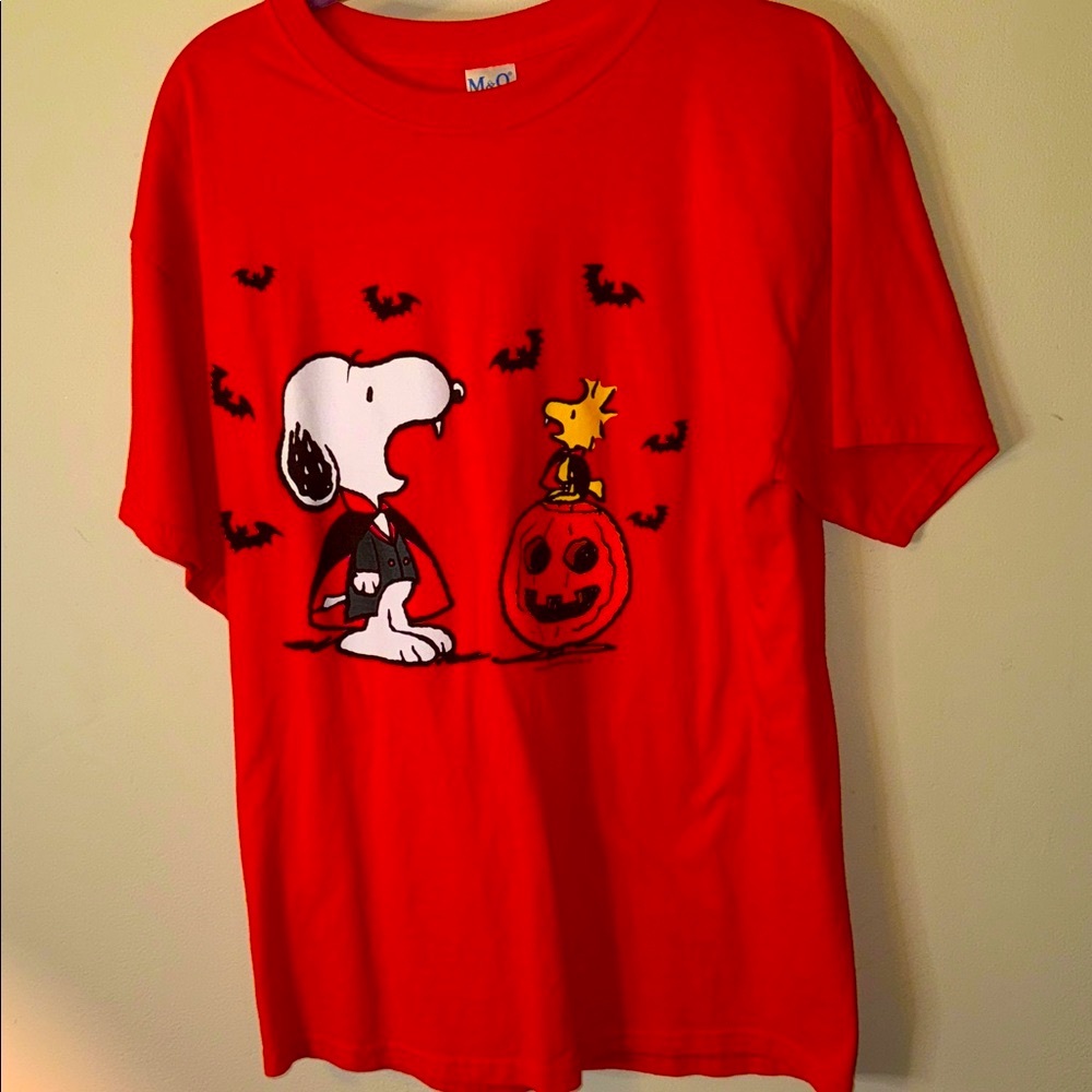 Peanuts Halloween shirt